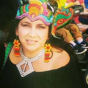 Meet your Posher, Lorena